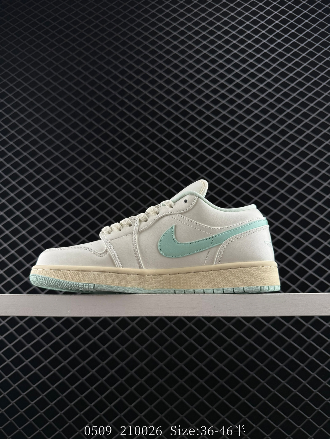 Air Jordan 1 Low AJ1